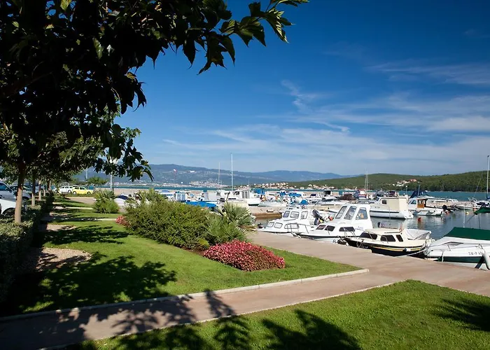 Carmen * Soline (Krk)