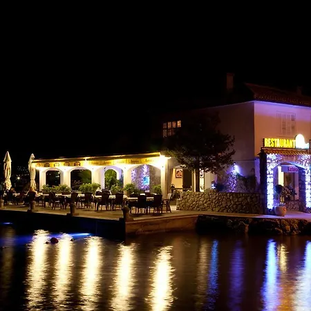 Apartament Carmen *