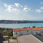 Carmen * Soline (Krk)